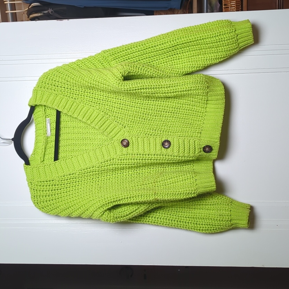 COPY - Anthropologie Carrie Lime Green Knitted 3 Button Cardigan Size Small